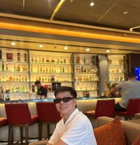 Yohan - Male escort in Makati City