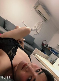 Yoko full service available - Transsexual escort in Doha Photo 2 of 9