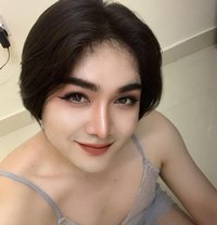 Yoko full service available - Acompañantes transexual in Doha