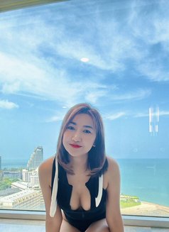 Yoko - masseuse in Taipei Photo 1 of 6