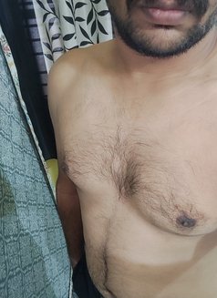 Yom - Male escort in Bangalore Photo 1 of 4