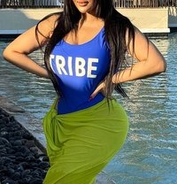 Yomna - escort in Cairo