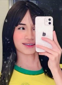 Top and bottom (3some and party ) - Transsexual escort in Phuket Photo 1 of 7