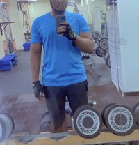 Yoni Master - masseur in Abuja