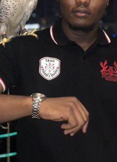 Yoni Master - masseur in Abuja Photo 4 of 11