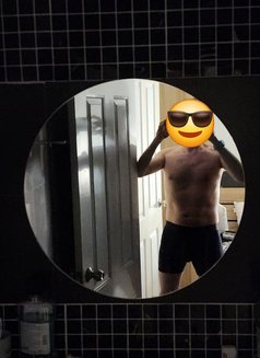 Yoni Sensual Body 2 Body Masseur - Male escort in Bangkok Photo 2 of 4