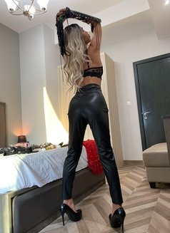 YoNNa - Mistress - escort in Dubai Photo 17 of 21