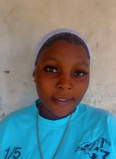 Yoo - puta in Cairo Photo 1 of 1