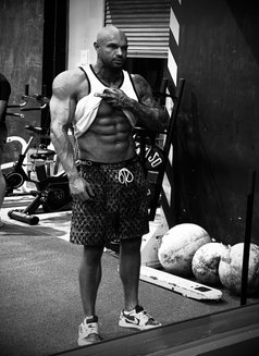 Yoo - Male escort in Pattaya Photo 3 of 7