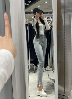 Yoojin Sexy Korean - escort in Seoul Photo 3 of 4