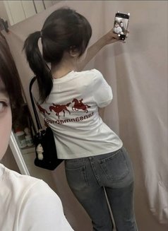 Yoora Seoul Local Girl - puta in Seoul Photo 5 of 5