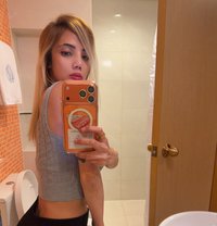 Yoshi love - escort in Kuala Lumpur