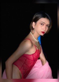 Salome - Transsexual escort in Manila Photo 1 of 1