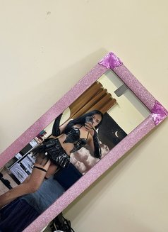 Yoshi - masseuse in Muscat Photo 8 of 8