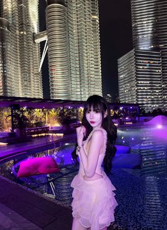 Yoshino - escort in Tokyo Photo 11 of 12