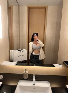 You can fly HIGH away with me tonight! - escort in Tokyo Photo 5 of 30