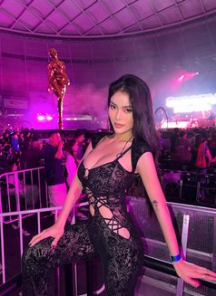 You can fly HIGH away with me tonight! - escort in Tokyo Photo 3 of 30