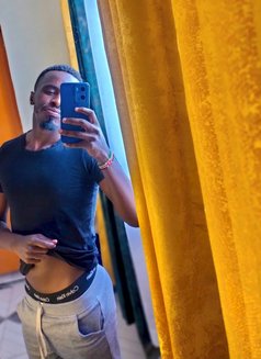 You - Male escort in Eldoret Photo 6 of 8