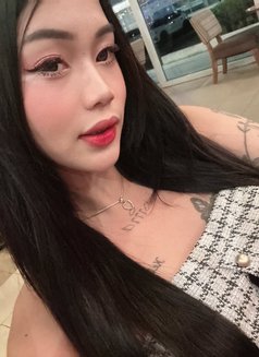 You're Hot Baby Girl - Transsexual escort in Makati City Photo 3 of 5