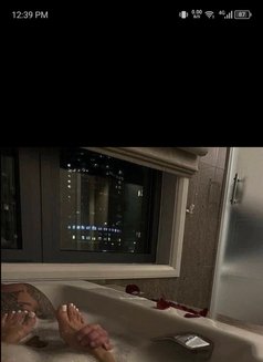 Youmi - Transsexual escort in Beirut Photo 11 of 16