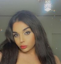 Youmi - Transsexual escort in Beirut