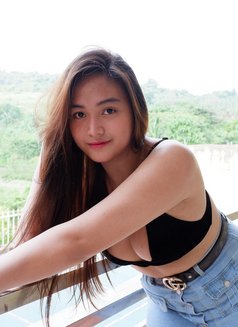 Young and Fresh18 - Transsexual escort in Makati City Photo 2 of 10