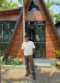Handsome, sexy man for your pleasure - Male escort in Bangalore Photo 2 of 2