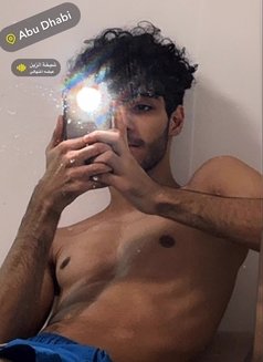 Young and hot moroccan guy in Abu dhabi - Male escort in Abu Dhabi Photo 9 of 9