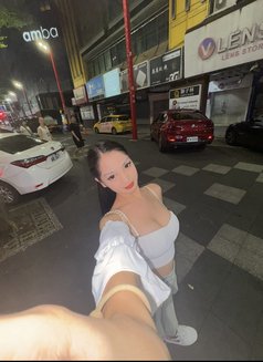 Young Ashley (young and fresh) - puta in Bangkok Photo 8 of 8