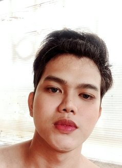 Young Asian Twink - Male escort in Manila Photo 1 of 4