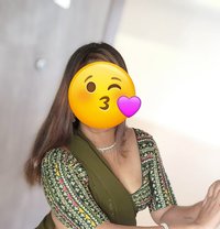 Young Aunty Available Fresh - escort in Bangalore