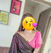 Young Aunty Available Fresh - escort in Bangalore