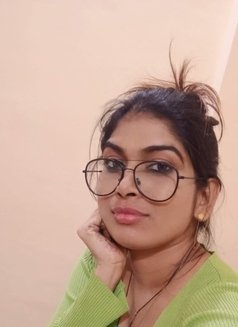 Young Beautiful Aarti Escort - escort in Pune Photo 5 of 6