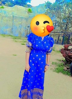 Young Beautiful Girls and Shemale - escort in Negombo Photo 3 of 5