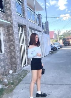 Young Bianca - Transsexual escort in Manila Photo 16 of 21