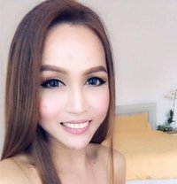 Young both shemale “amira” - Transsexual escort in Dubai