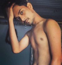 Young boy for females - Acompañantes masculino in New Delhi Photo 1 of 1