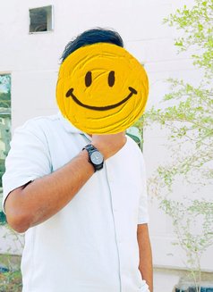 Young Boy for Married Milf/ Aunties - Male escort in Colombo Photo 3 of 3