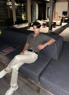 Young Boy Hard Fuck - Male escort in Bali Photo 5 of 8