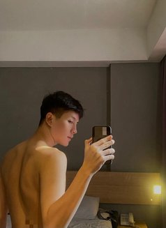 Jho - Acompañantes masculino in Bali Photo 5 of 5