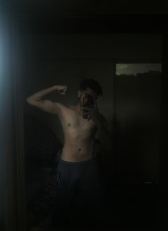 Young Boy - Male escort in Islamabad Photo 2 of 5