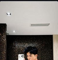 YOUNG BOYS 8INC SO HARD - Male escort in Jakarta