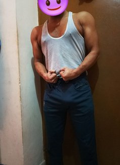 Young Bull Fuck Massage Service for Milf - Male escort in Noida Photo 2 of 3