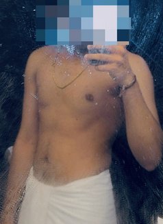 Young Bull - Male escort in Mumbai Photo 1 of 1