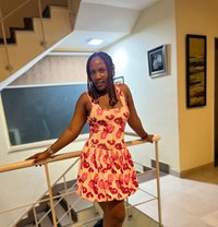 Young Classy and Beautiful Girl Katrina - puta in Gurgaon