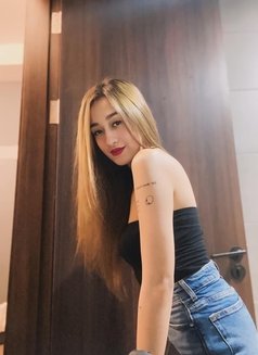 Young Classy Ashley - escort in Kuala Lumpur Photo 3 of 3