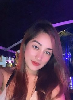 Young Classy Ashley - escort in Manila Photo 3 of 7