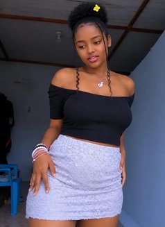 Young Classy Horny Clara Queen - puta in Mumbai Photo 1 of 5