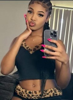 Young Classy Horny Girl Josephine - escort in Ahmedabad Photo 2 of 4