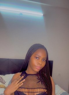 Young Classy Horny Nikki - escort in Gurgaon Photo 4 of 5